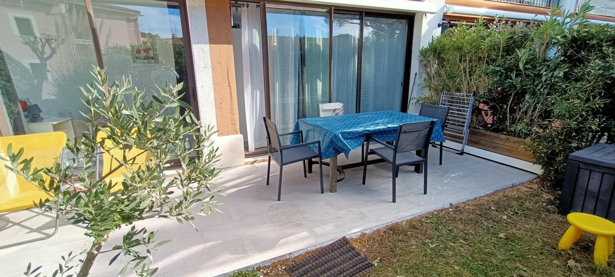 Port Cogolin, T2 Calme Dans Belle Residence, Piscine, Proche St Tropez Buitenkant foto