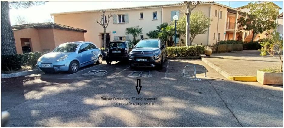 Port Cogolin, T2 Calme Dans Belle Residence, Piscine, Proche St Tropez Buitenkant foto